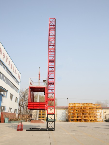 施工升降機的分類！